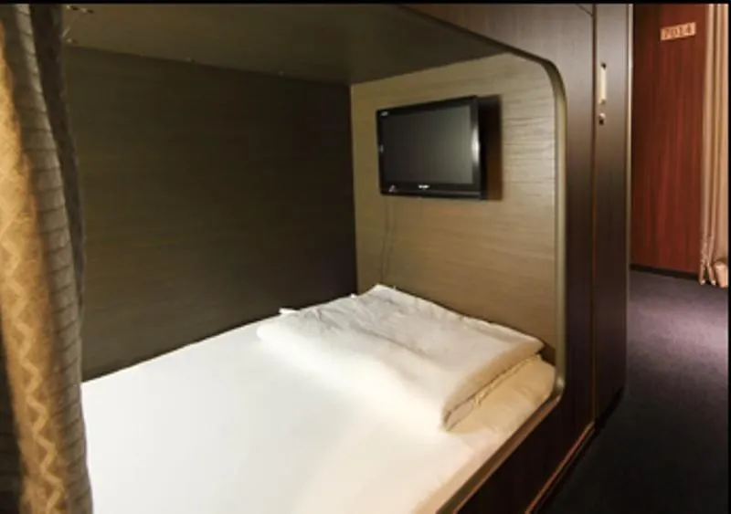Capsule Hotel Nikoh Refre Sapporo 0*,